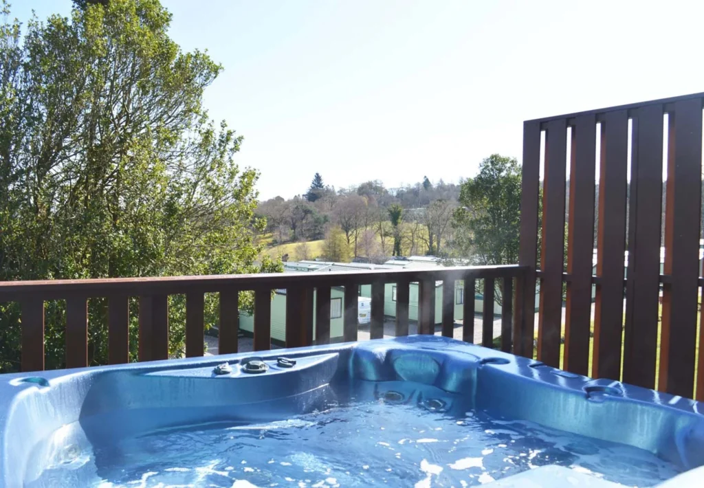 Argyll Holidays - Classic Lodges at Hunters Quay - Lodges vs Caravans in Scotland: Which Stay Suits You?