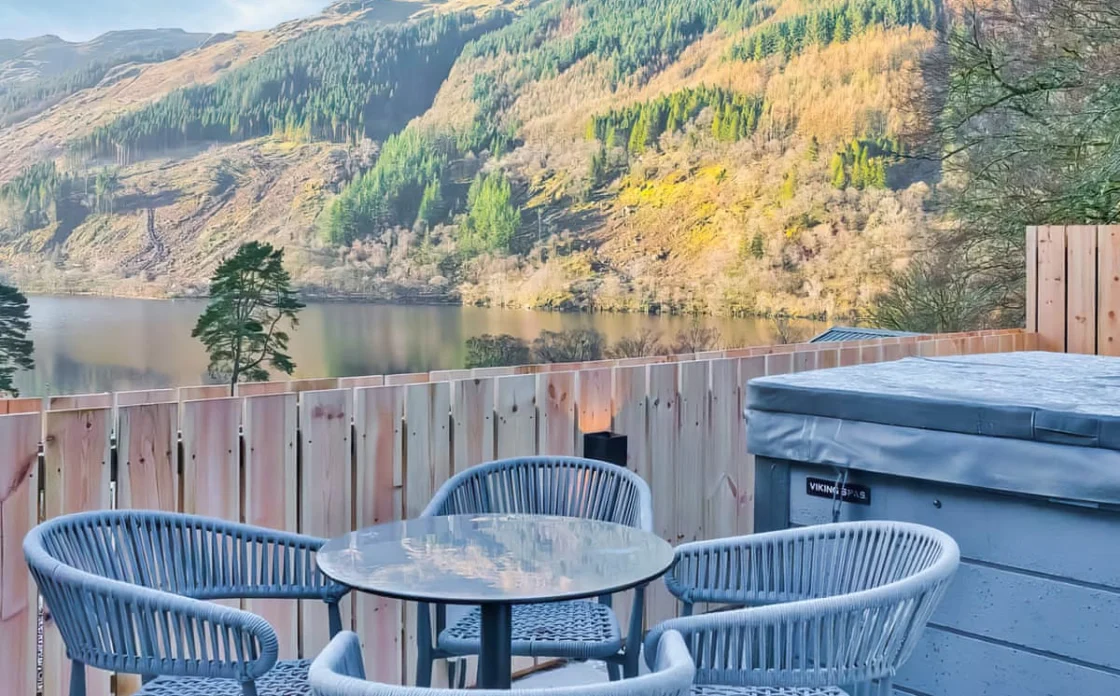 Cottage at Loch Eck